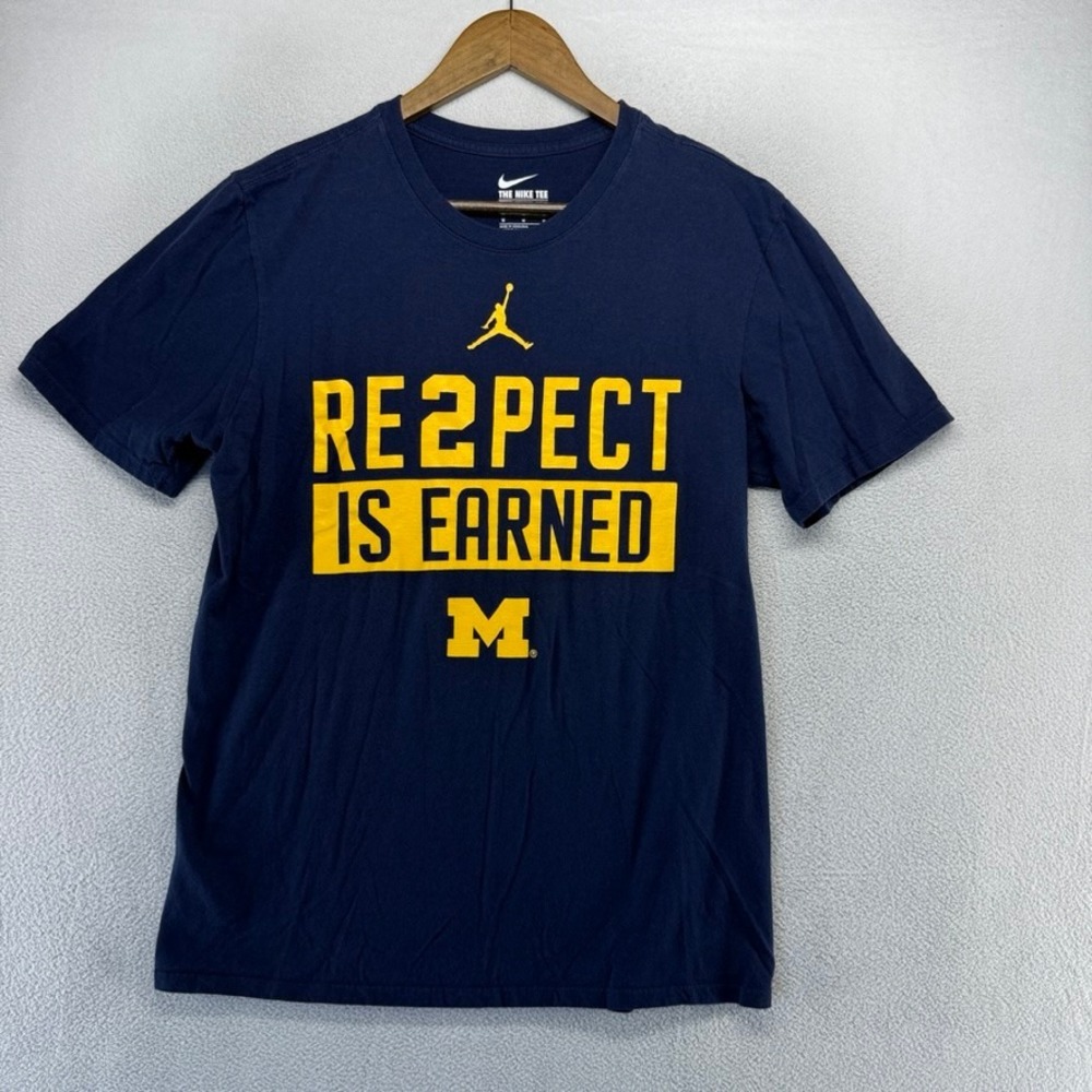 Michigan Wolverines Shirt Men's Medium Blue Yellow Nike Jordan Respect is Earned